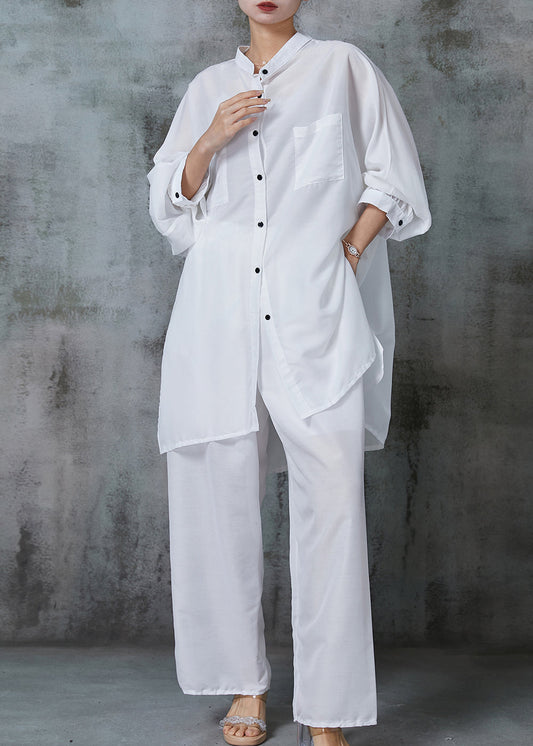 Effortlessly Elegant Garment with a Timeless Design