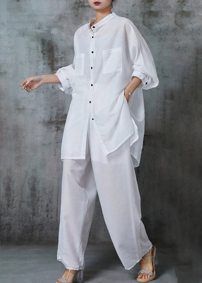 Effortlessly Elegant Garment with a Timeless Design