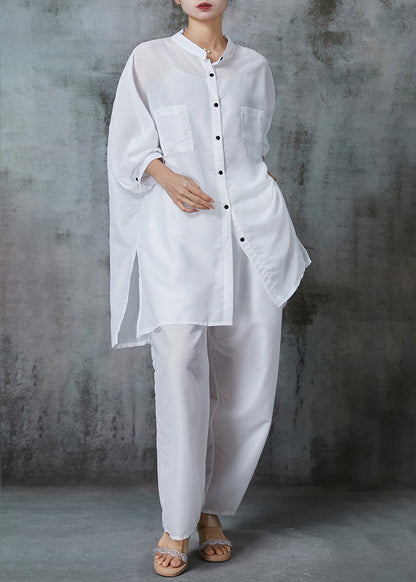 Effortlessly Elegant Garment with a Timeless Design