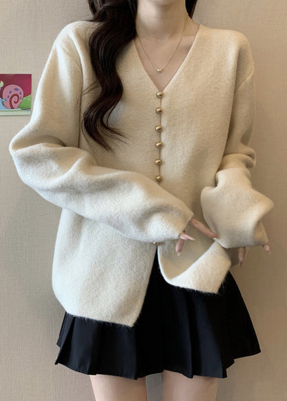 Sophisticated Sweater with a Clean Classic Look