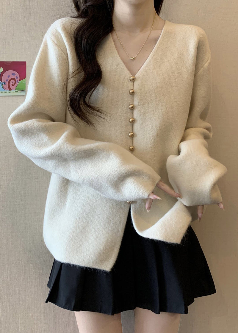Beautifully Finished Sweater in a Timeless Design