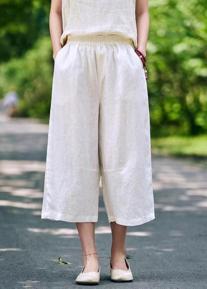 Well Tailored Pants with a Graceful Silhouette