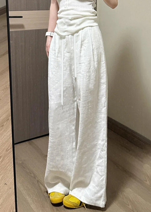 Classic Vintage Pants with a Flattering Fit