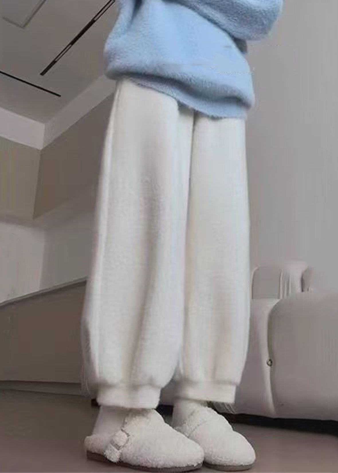 Classic Vintage Pants with a Flattering Fit