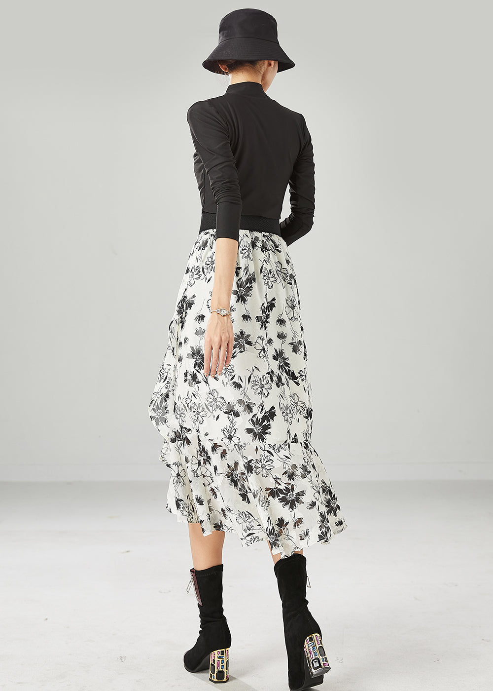 Classic Vintage Garment with a Flattering Fit