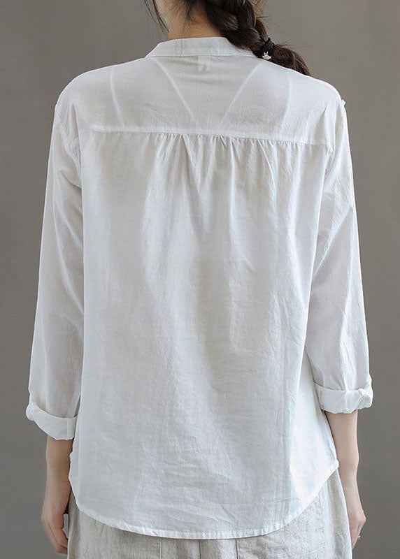 Sophisticated Blouse with a Clean Classic Look