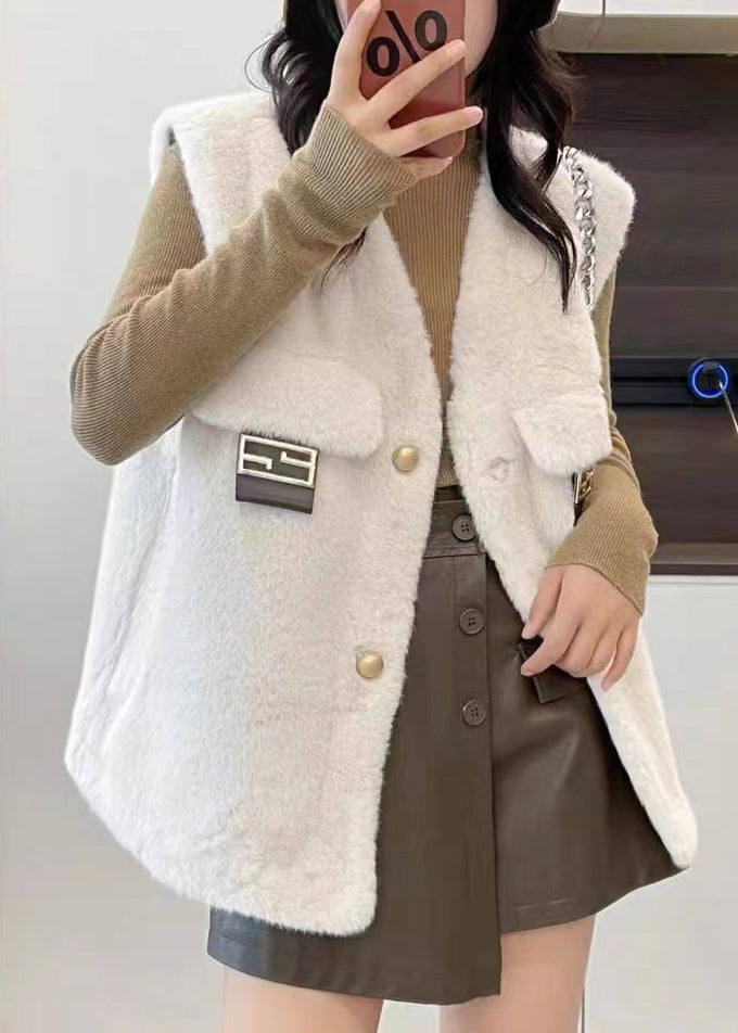 A Vintage Style Coat with Delicate Timeless Details