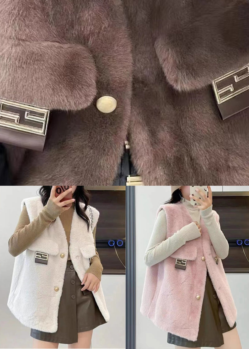 A Vintage Style Coat with Delicate Timeless Details