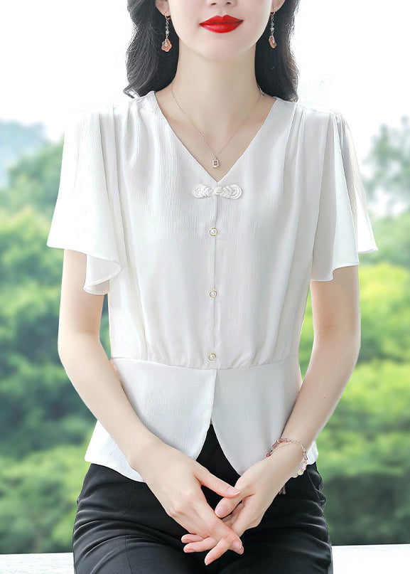 Beautifully Finished Shirt in a Timeless Design