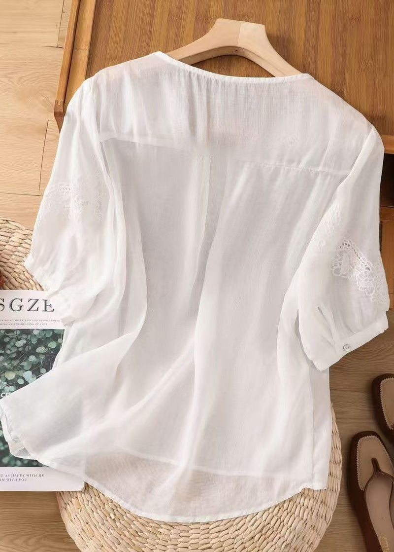 Beautifully Finished Top in a Timeless Design
