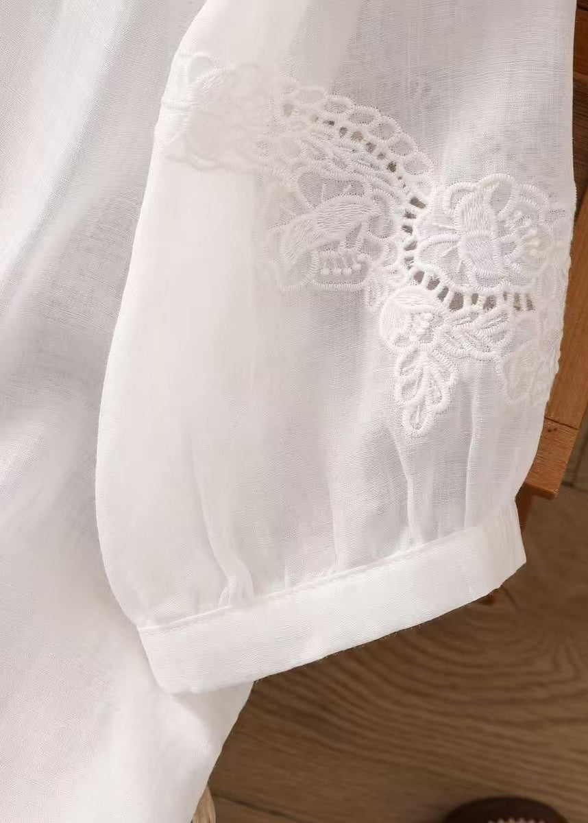 Beautifully Finished Top in a Timeless Design
