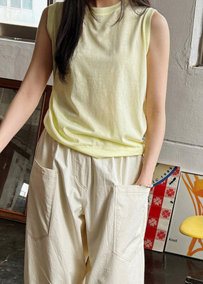 Beautifully Finished Top in a Timeless Design