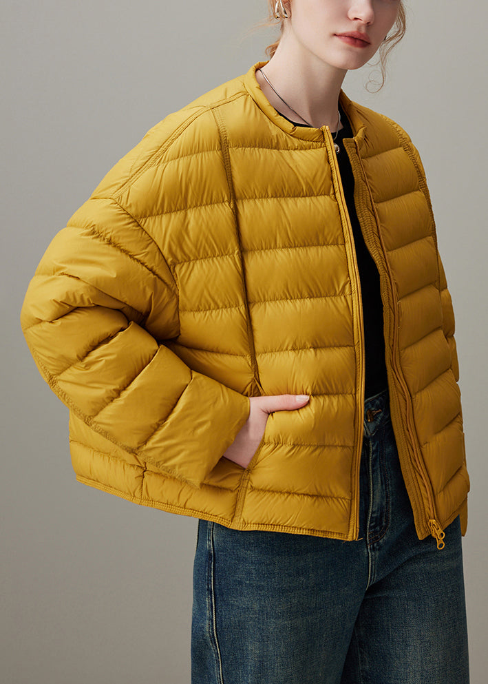 Well Tailored Coat with a Graceful Silhouette