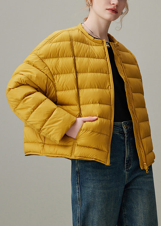 Well Tailored Coat with a Graceful Silhouette