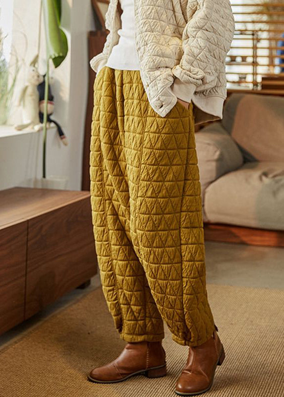 Classic Vintage Pants with a Flattering Fit