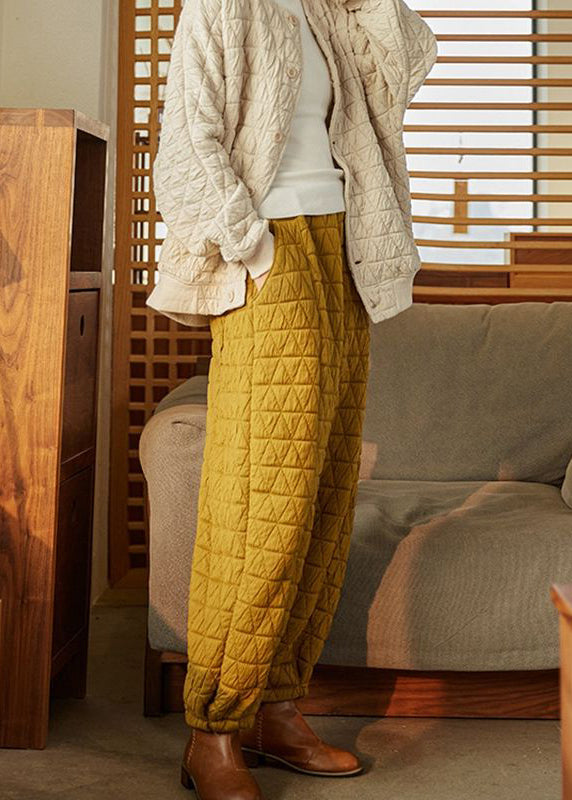 Classic Vintage Pants with a Flattering Fit