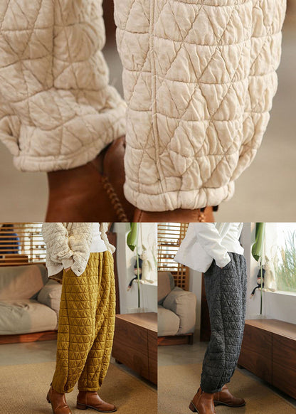 Classic Vintage Pants with a Flattering Fit