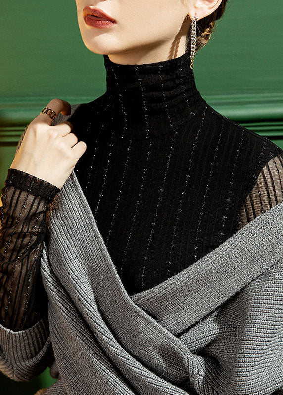 Effortlessly Elegant Top with a Timeless Design