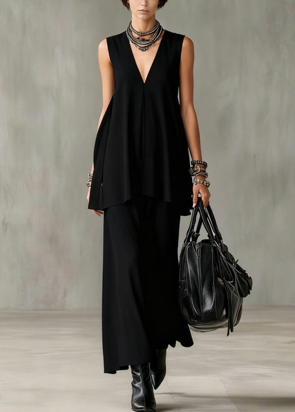 A Vintage Style Top with Delicate Timeless Details