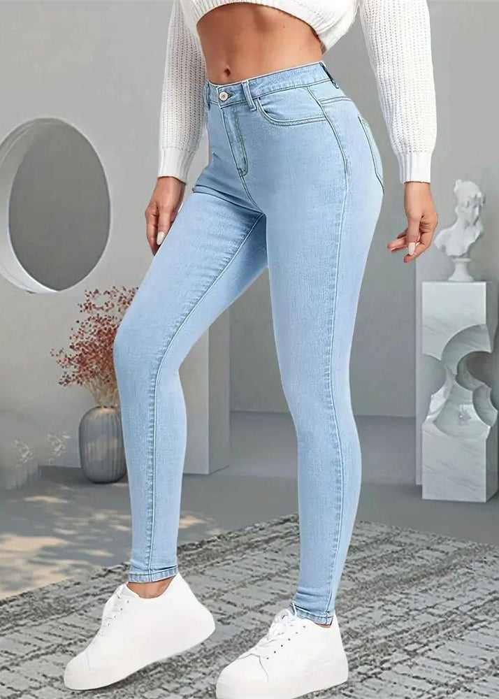 Elegantly Styled Pants for Everyday Wear
