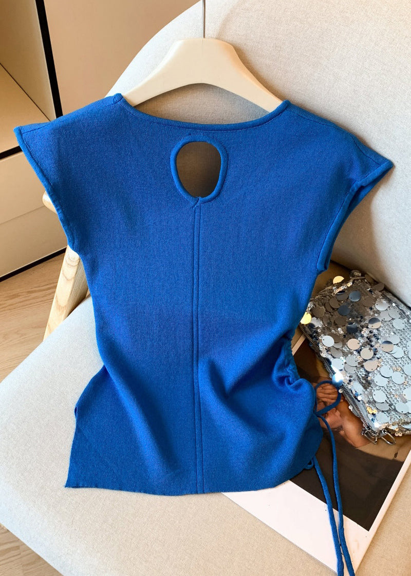 Classic Vintage Shirt with a Flattering Fit