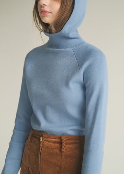 Classic Vintage Sweater with a Flattering Fit