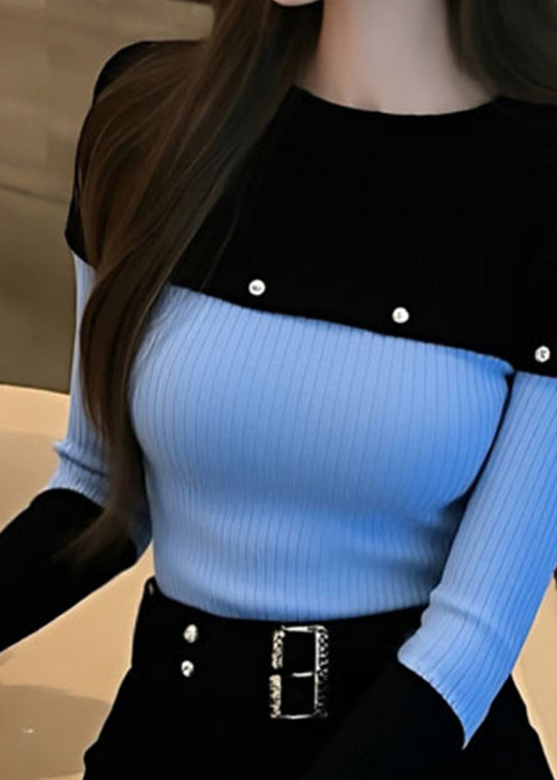 Well Tailored Sweater with a Graceful Silhouette