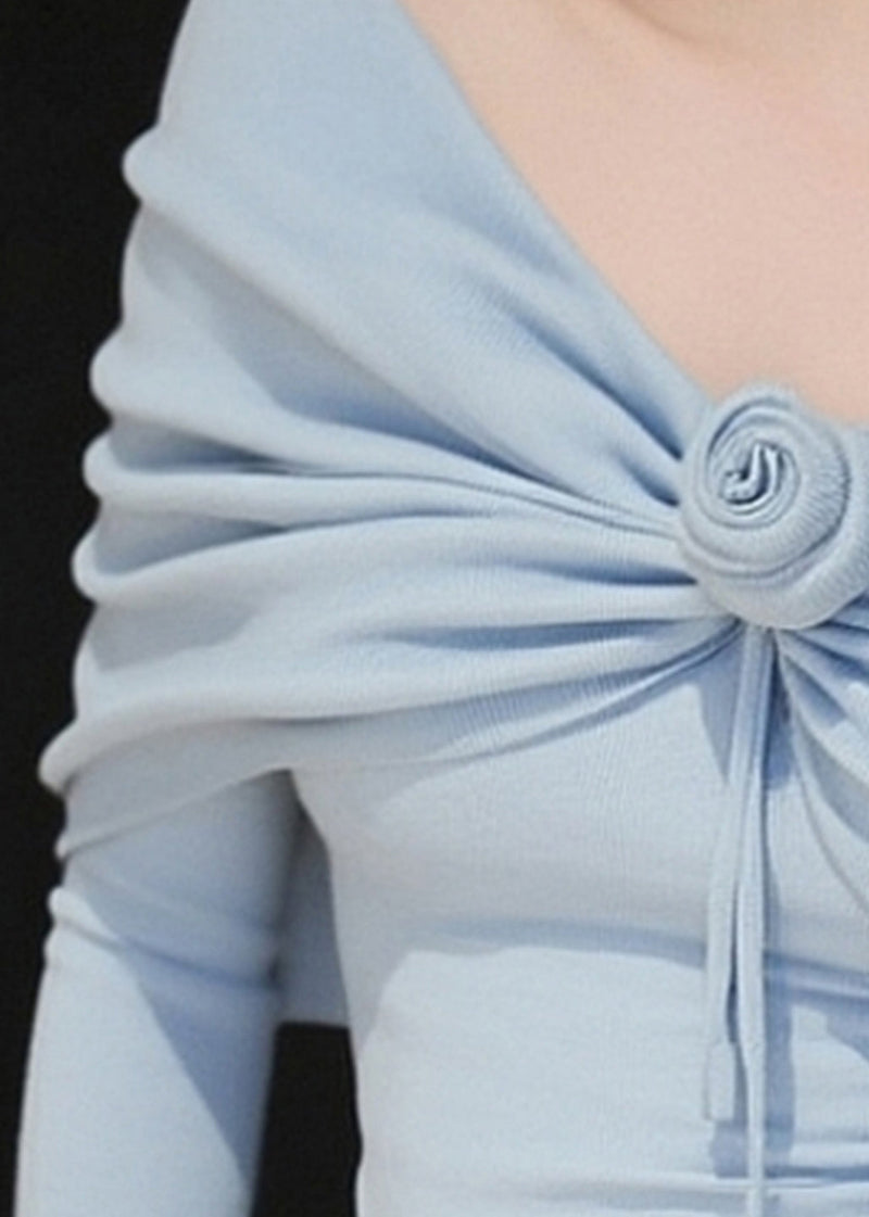 Effortlessly Elegant Sweater with a Timeless Design