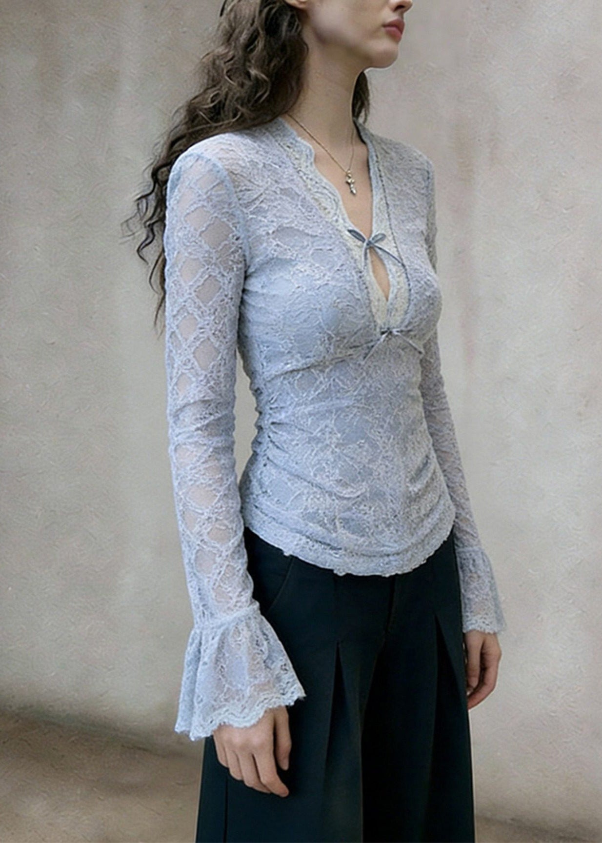 Classic Vintage Shirt with a Flattering Fit