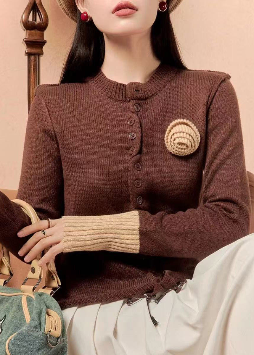 Sophisticated Sweater with a Clean Classic Look