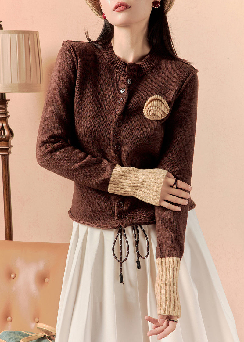 Gracefully Styled Sweater for Any Occasion