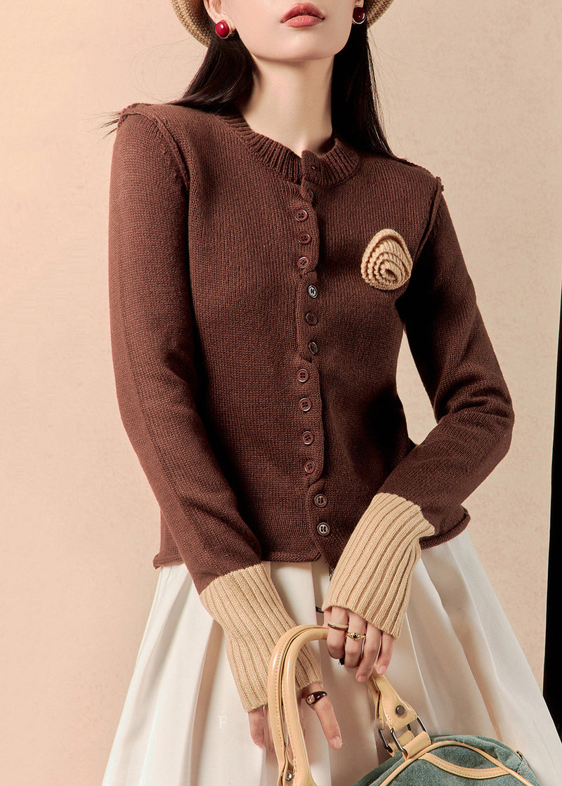 Gracefully Styled Sweater for Any Occasion