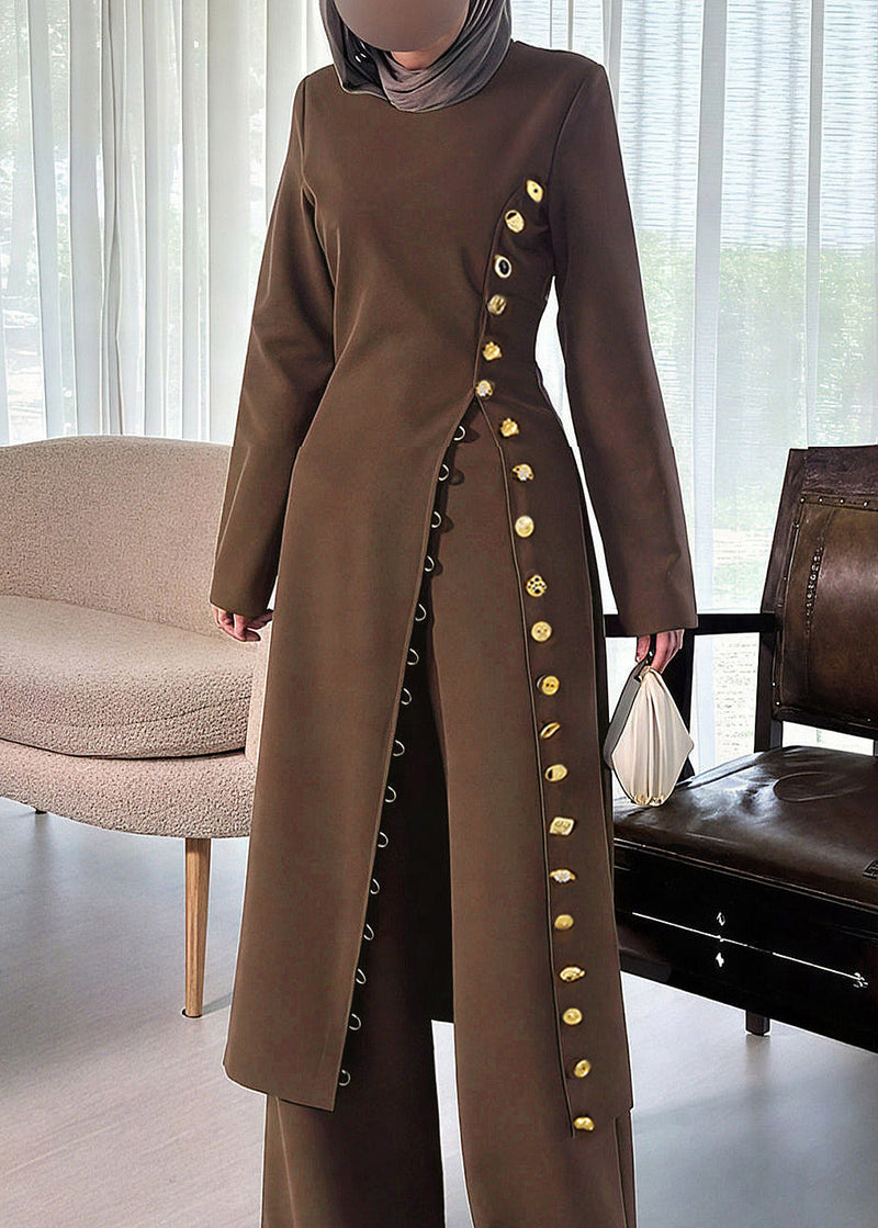 Classic Vintage Coat with a Flattering Fit