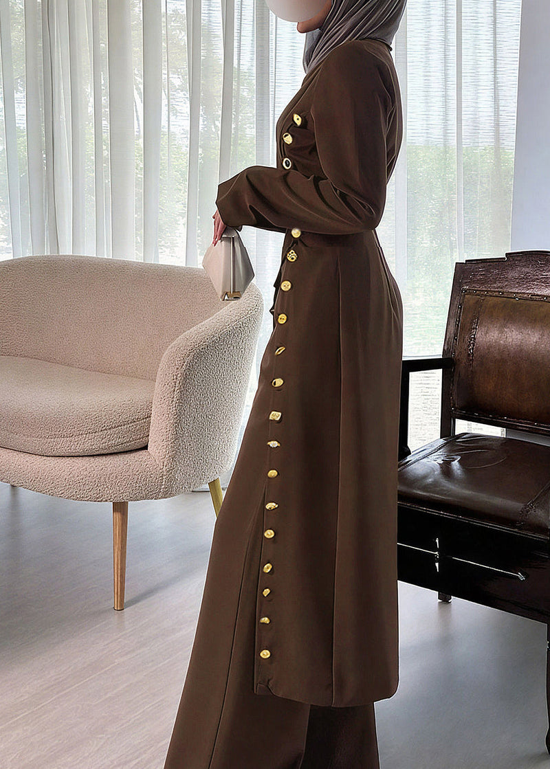 Classic Vintage Coat with a Flattering Fit