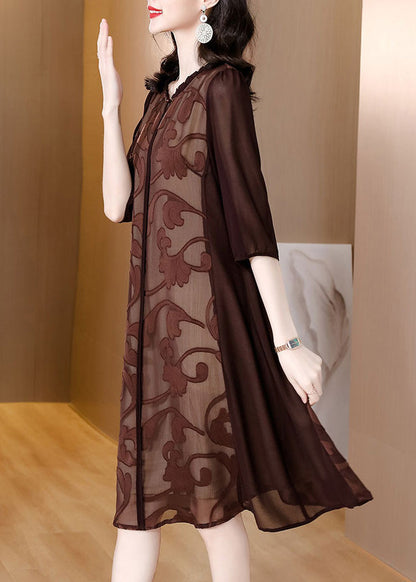 Effortlessly Elegant Dress with a Timeless Design
