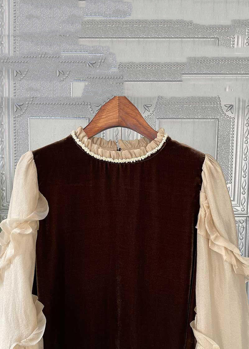 Classic Vintage Top with a Flattering Fit