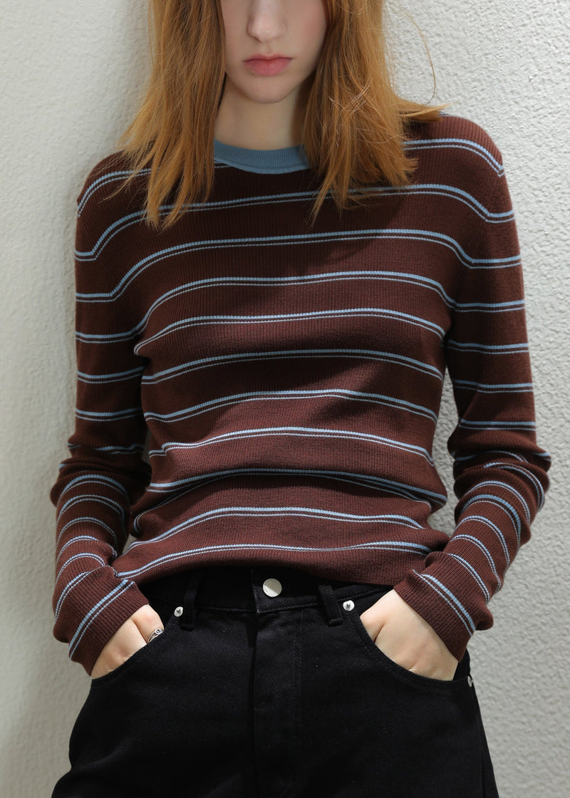 Classic Vintage Top with a Flattering Fit