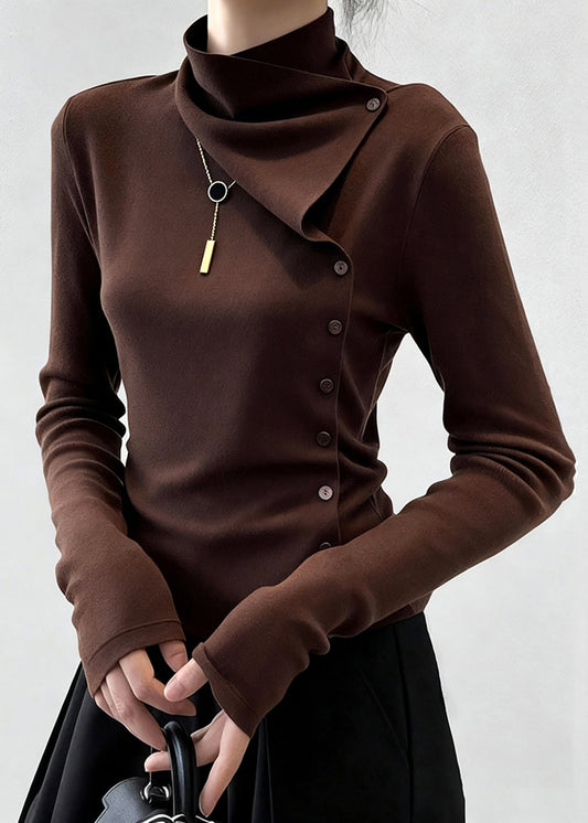 Classic Vintage Shirt with a Flattering Fit