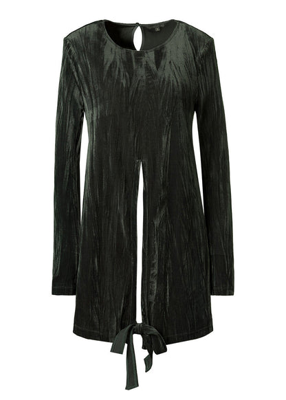 Well Tailored Shirt with a Graceful Silhouette