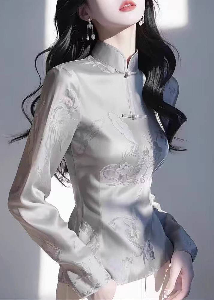 Beautifully Crafted Top in a Classic Style