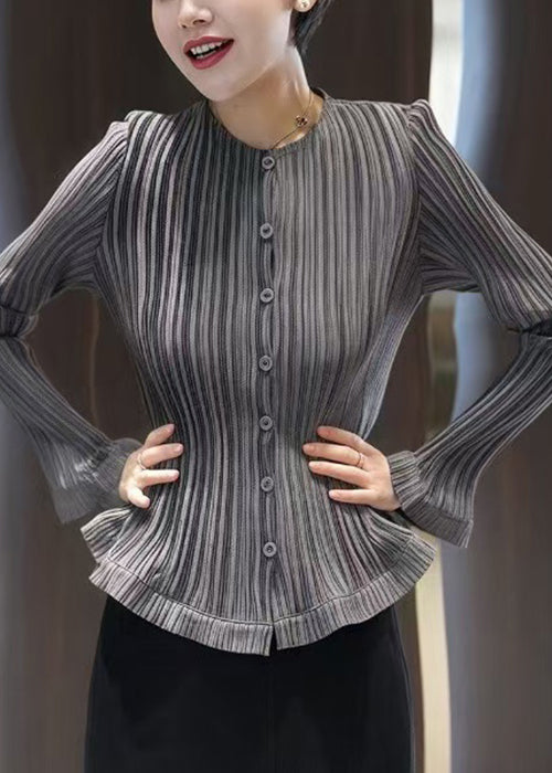 Beautifully Crafted Blouse in a Classic Style
