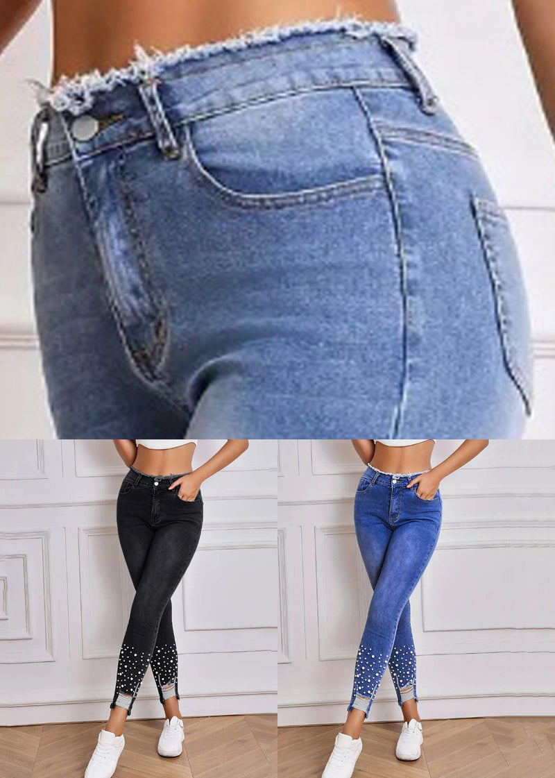 Effortlessly Elegant Pants with a Timeless Design