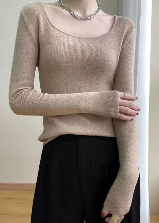 A Vintage Style Top with Delicate Timeless Details