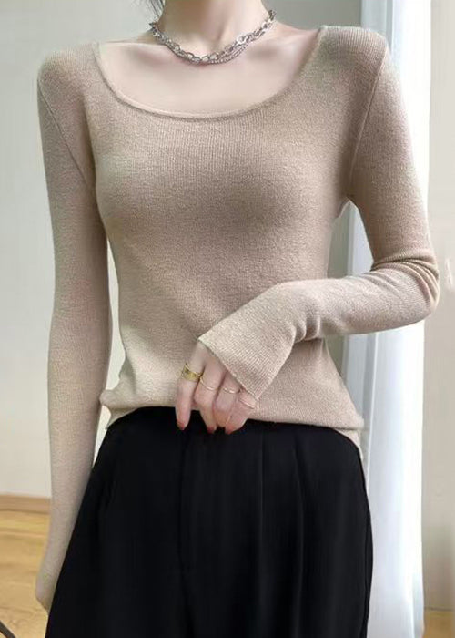 A Vintage Style Top with Delicate Timeless Details