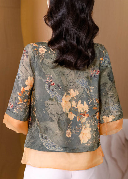 Elegantly Styled Blouse for Everyday Wear