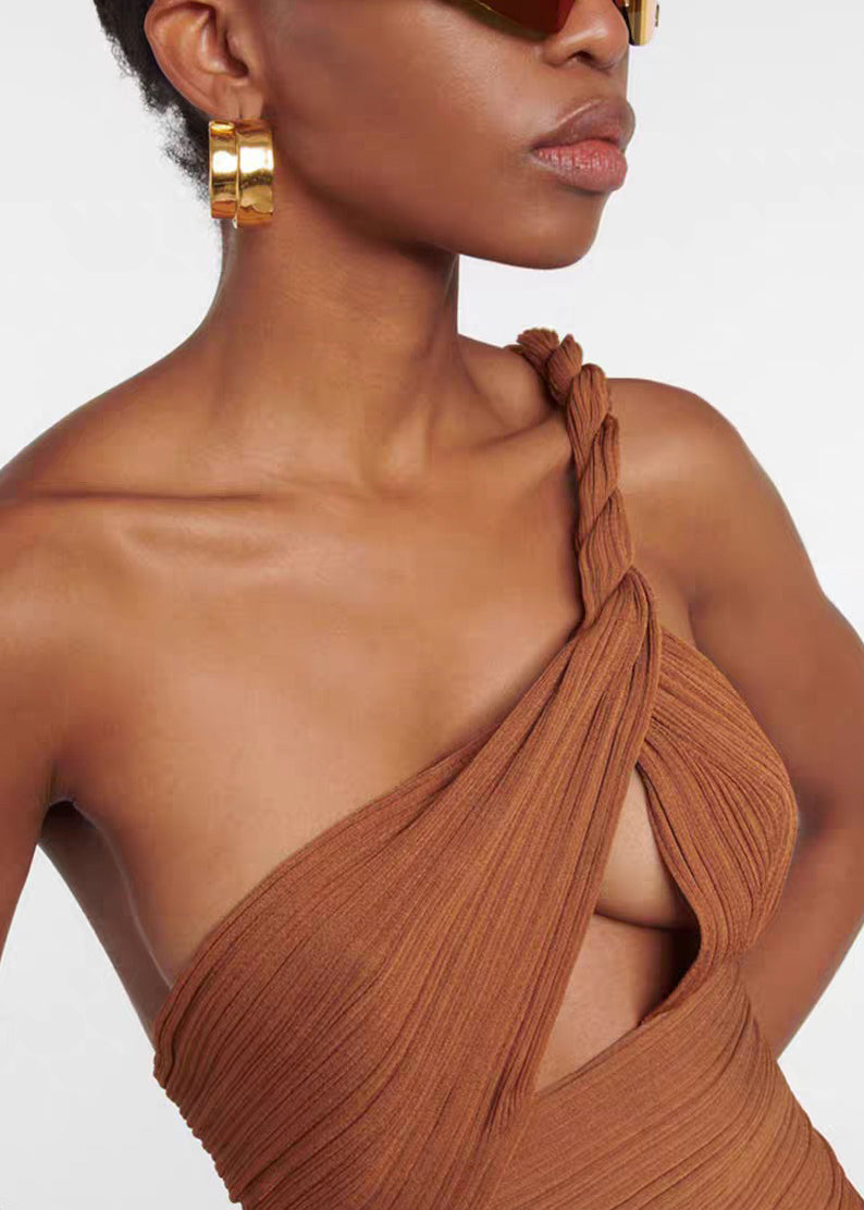 Beautifully Crafted Garment in a Classic Style