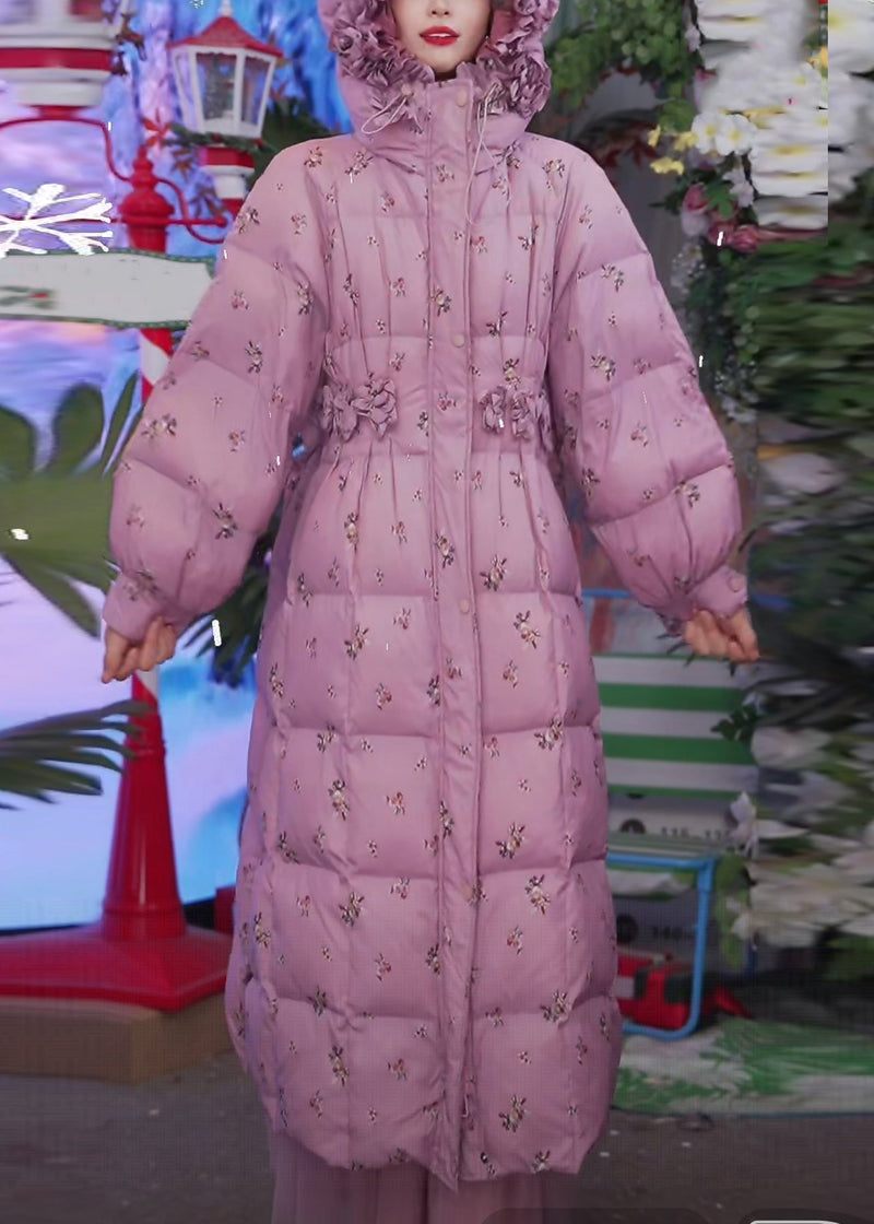 Well Tailored Coat with a Graceful Silhouette