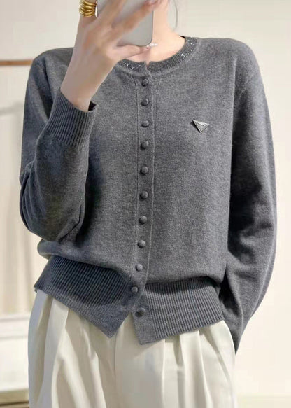 Beautifully Finished Coat in a Timeless Design