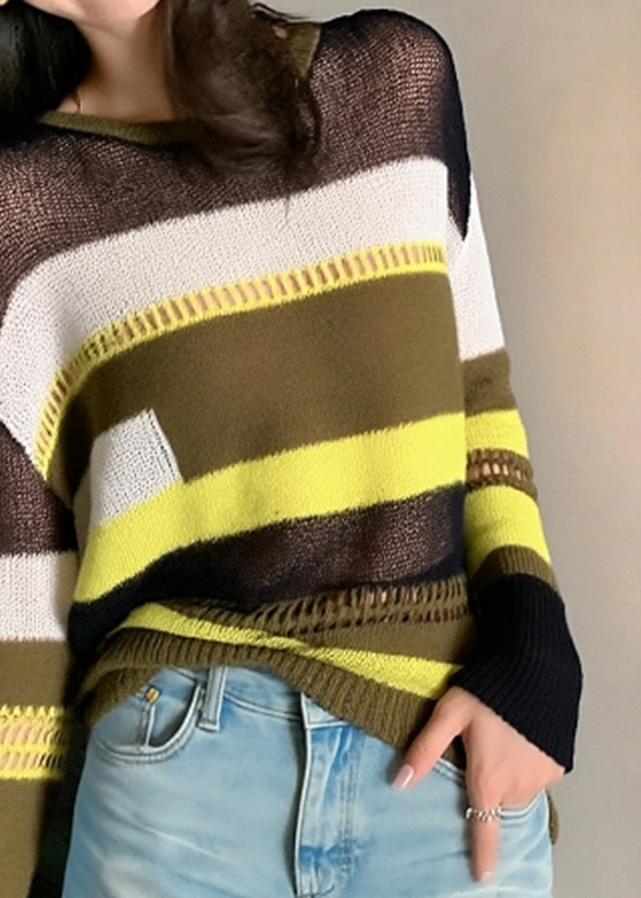 Well Tailored Sweater with a Graceful Silhouette