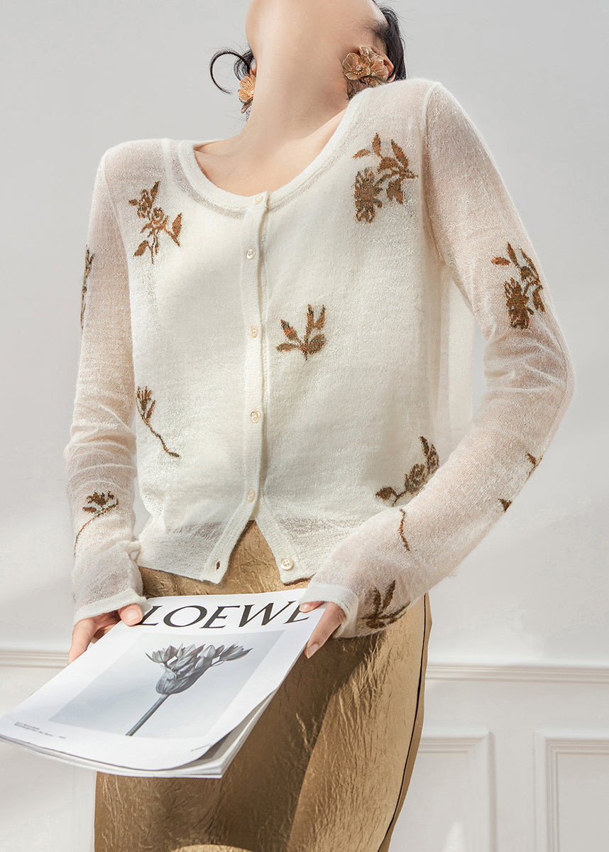 Beautifully Finished Sweater in a Timeless Design